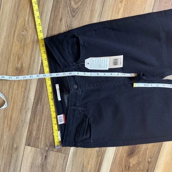 Levi’s Women's Black Skinny Jeans Midrise size 14 / 32 - Picture 5 of 10